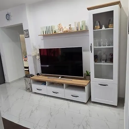 Grosic Apartment Brna