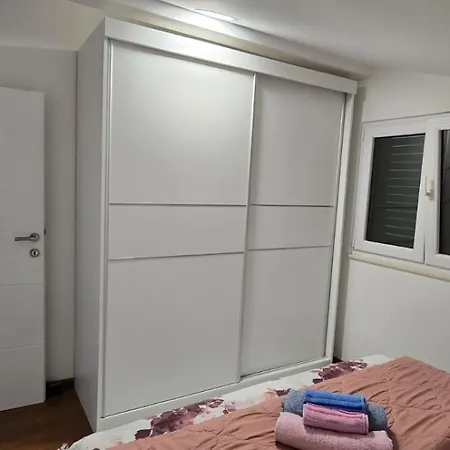Apartment Grosic Brna