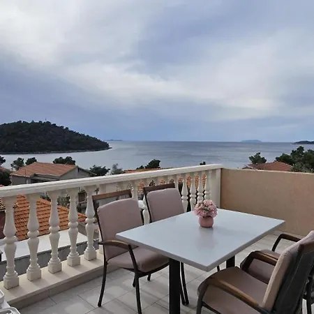 Grosic Apartment Brna