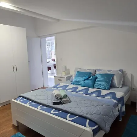 Apartment Grosic Brna